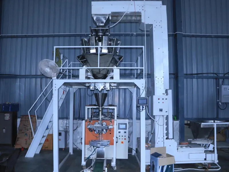 Automatic weighing and jar filling machine